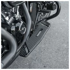 Arlen Ness Speedliner Driver Floorboards Black -Motorcycle Accessories Shop 10279733 C V3