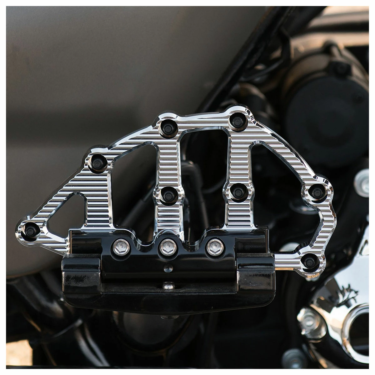 Arlen Ness Chrome MX Passenger Floorboards 6 Arlen Ness Chrome MX Passenger Floorboards - Image 4