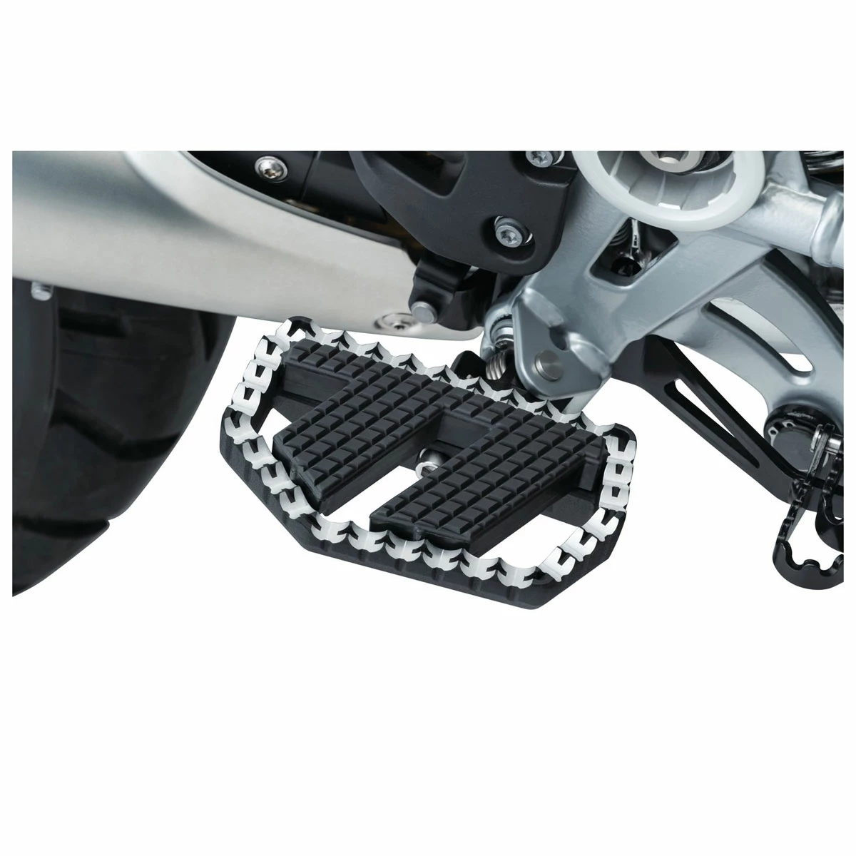 Kuryakyn Riot-X Mini Floorboards 4 Kuryakyn Riot-X Mini Floorboards - Image 2